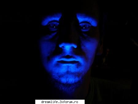je. encore un fois. this is me....and my shit;)