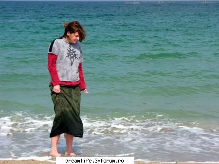 This is me....and my shit;) - si cu marea...;) - Despre Noi